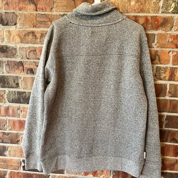 Marc Ecko Cut & Sew Men’s Gray Size: Large Shirt - Picture 2 of 6